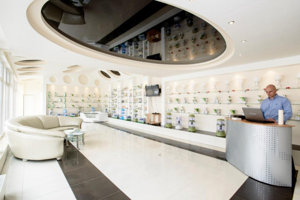 Комплекс зданий медицинского и отельного назначения в Киеве